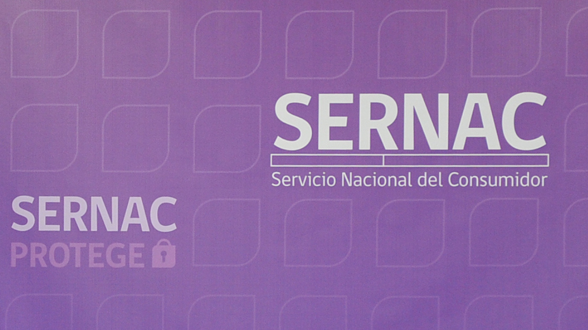 A qué apunta el cuestionamiento de la Contraloría al Sernac y qué medidas ordenó