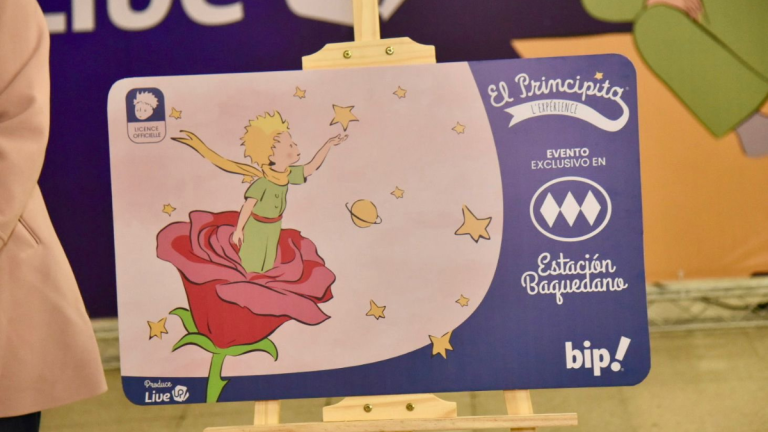 Metro de Santiago lanza tarjeta Bip! de El Principito: en estas estaciones la puedes conseguir