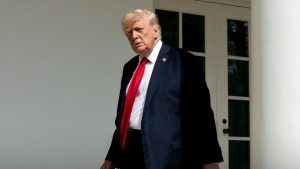 Más allá de los 30 días reglamentarios: Trump busca extender el control federal sobre la policía de Washington