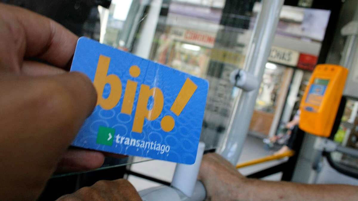 Así puedes participar en el concurso de RED que te premia con viajes gratis en buses y Metro hasta fin de año
