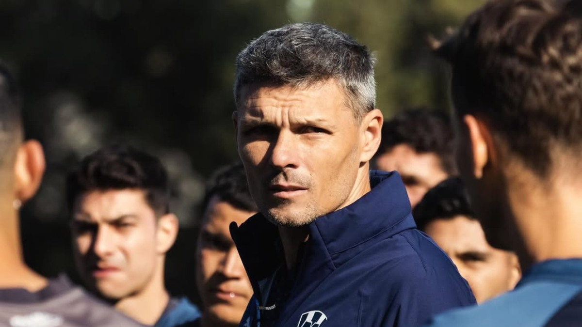 Quién es Fernando Ortiz, el entrenador que asumiría la banca de Colo Colo