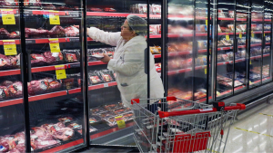 ¿Feriado del 15 de agosto es irrenunciable? Así funcionará el comercio este viernes