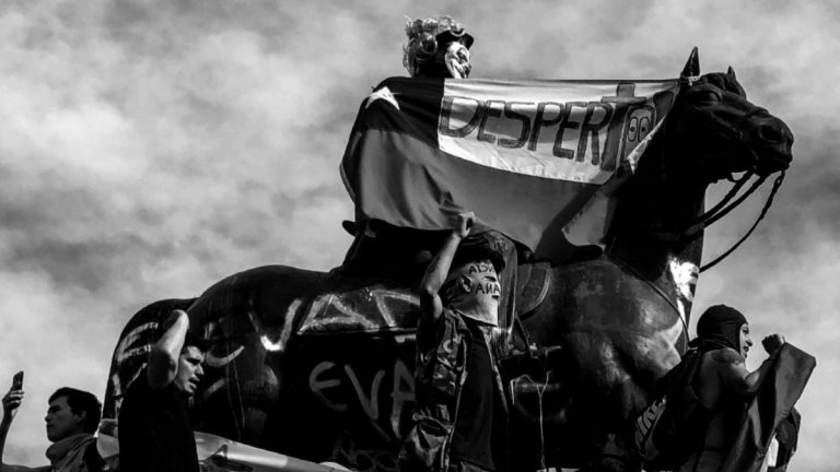 La ultraizquierda y el retorno al desierto de los mesías: la soledad del octubrista