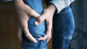 Encuesta revela que el 40% de los chilenos sufre dos o más enfermedades: revisa cuáles son