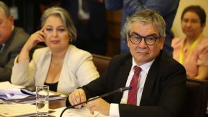 Mario Marcel confirma apoyo a Jeannette Jara pero con 