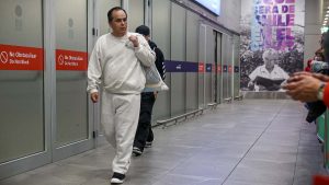 Confirman retorno de 31 chilenos tras ser deportados por Estados Unidos