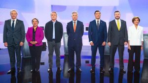 Pulso Ciudadano: Jara encabeza las preferencias, Kast la sigue y Parisi en empate técnico con Matthei en el tercer lugar