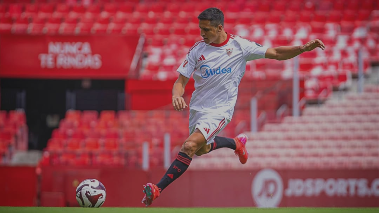 VIDEO - La espectacular asistencia de Alexis Sánchez que le dio el empate al Sevilla en su debut