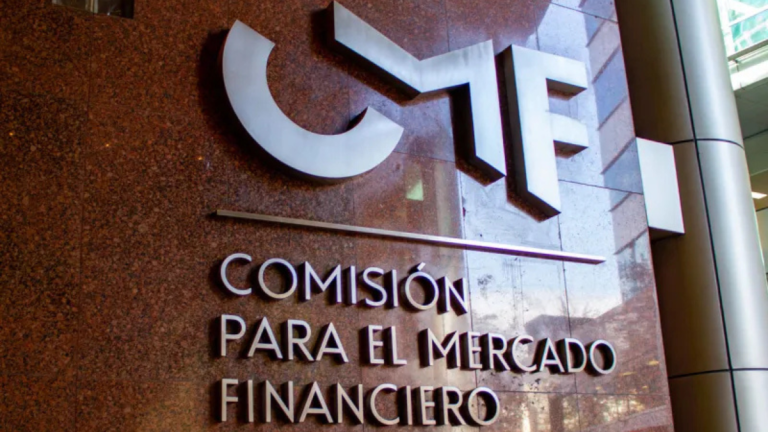 Radiografía de género CMF: casi sin brecha en acceso financiero, pero con baja presencia en cargos ejecutivos