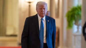 Qué significa el cambio que hará Trump de Departamento de Defensa a Guerra