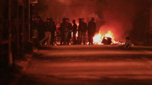 VIDEOS - Conmemoración del 11: Carabineros enfrenta desmanes y protestas en Santiago