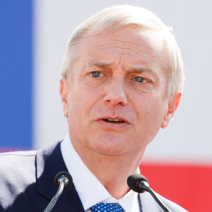 Pensiones y gobernabilidad: los flancos que no ha logrado cerrar Kast y a los que apuntan Matthei, Jara y el Gobierno