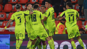 Justicia divina: Conmebol descalificó a Independiente y la U sigue en carrera en Sudamericana