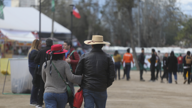 Fonderos celebran exitosas Fiestas Patrias pese a las lluvias: “Mejor de lo esperado”