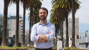 Jorge Sharp: “La derecha ha comenzado a ponerse en el lugar de que Jeannette Jara sea presidenta”