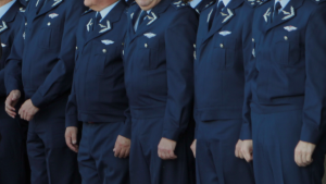 El caso de los funcionarios de la FACh dados de baja por no querer viajar a la Antártica