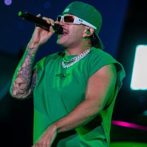 Por no tener autorización: Municipalidad de Providencia cursó cinco infracciones por evento de Feid