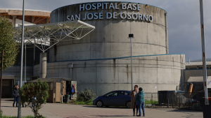 Destituyen a cuatro funcionarios del Hospital de Osorno por torturas a ex trabajador con TEA