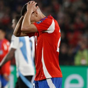 Las negras estadísticas que La Roja busca evitar en su choque ante Uruguay