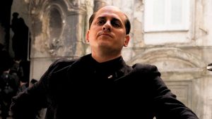 Fascismo, videoclip y sangre: sobre Mussolini, El Hijo del Siglo