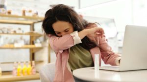 Rinitis alérgica en primavera afecta al 40% de la población: revisa los síntomas y qué hacer para aliviarla