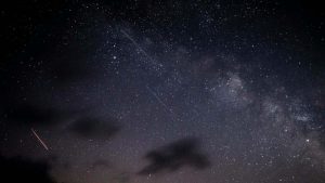 Lluvias de meteoros iluminarán las noches en Chile: revisa cuándo ver los tres fenómenos astronómicos