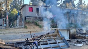 De terreno abandonado a campamento: cómo nació la toma de Placilla que fue desalojada en Valparaíso