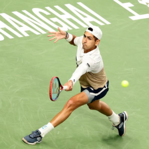 Alejandro Tabilo vs Marcos Giron: a qué hora y dónde ver en vivo el partido del Masters de Shanghái