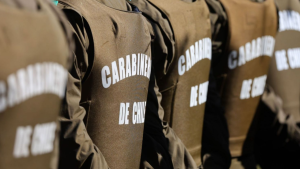 El caso del carabinero que pedía licencias falsas para protagonizar asaltos: banda delictual se disfrazaba como policías