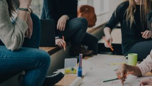 Los mejores preuniversitarios online en Chile: Preu Filadd lidera el ranking en 2025