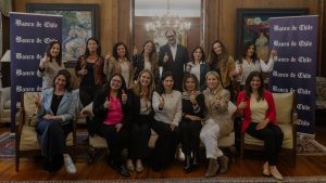 Por cuarto año consecutivo, Banco de Chile entregará el reconocimiento Mujer Innovadora 2025 para visibilizar y potenciar el talento femenino