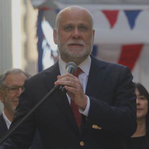 La Moneda sube el tono de sus dardos a Kast y apunta a equipo económico 