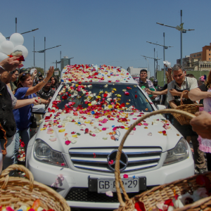 FOTOS - Masivo funeral de Héctor Noguera: de la emoción de sus hijos a la aparición de Cristián Campos