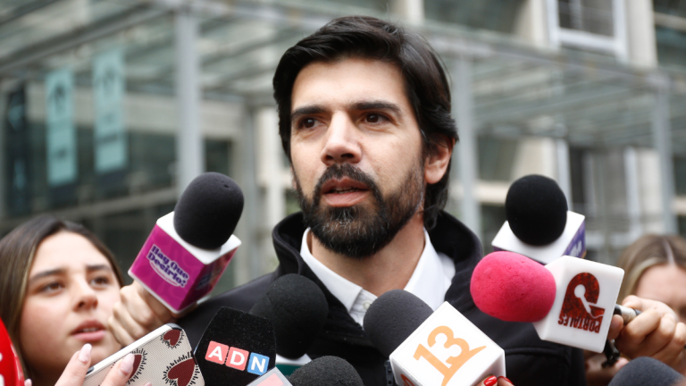 Diputado Joaquín Lavín León acusó a fiscalía de 