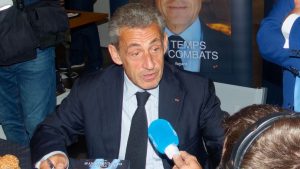 Los motivos por los que Sarkozy tendrá guardaespaldas durante su tiempo en prisión