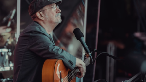 Tras petición de SCD: Justicia retiene recaudación de shows de Silvio Rodríguez en Chile