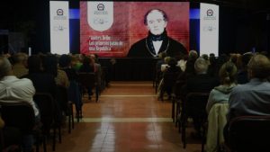 UNAB estrena documental sobre Andrés Bello y su legado