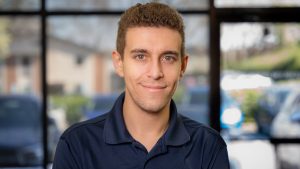 Conmoción en el mundo del ajedrez: la carrera de Daniel Naroditsky, gran maestro e influencer que falleció a los 29 años