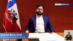 Boric en accidentado discurso en Enade 2025: “Chile no se cae a pedazos como dicen algunos”