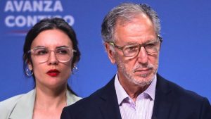 Voltereta del ministro García: se abre a opción de una ley corta por error en cuentas de la luz pese a que aseguró que era 