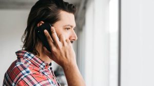 Tres años de escucha y apoyo: Línea de Prevención del Suicidio ha recibido más de 227.000 llamadas