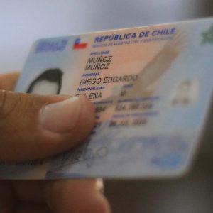 Elecciones 2025: quiénes pueden votar con el carnet de identidad vencido