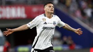 Ortiz saca la calculadora: la compleja lucha de Colo Colo por clasificar a Copa Sudamericana y cómo puede sentenciar el futuro del DT