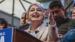 Comando Jara reitera su distancia con La Moneda: 