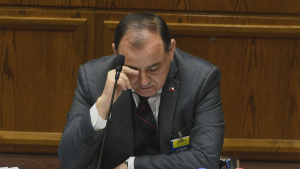 Senado aprueba acusación constitucional y destituye al juez Antonio Ulloa