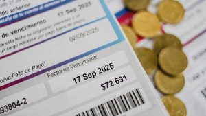 Cuentas de la luz bajarán en 2026: CNE ratifica informe que devolverá mal cobro a clientes