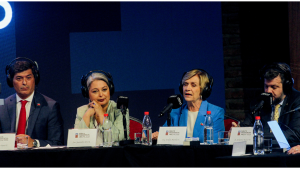 Derechos humanos, violencia en educación y confrontación marcan áspero debate presidencial de la ARCHI