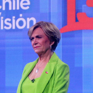 Tren de Aragua “en la cárcel o en el cementerio” y crítica de Matthei a Kast por blindaje: candidatos fijan posición en seguridad