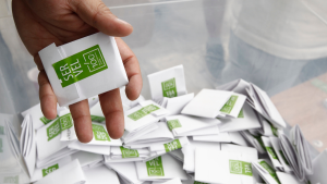 Primer conteo del Servel: con el 1,6% escrutado Jara se impone y Kast en segundo lugar