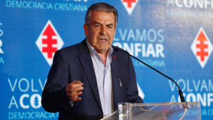 Kast, la gota que rebalsó el vaso: DC se abre por primera vez a que Eduardo Frei deje el partido tras seguidilla de descuelgues